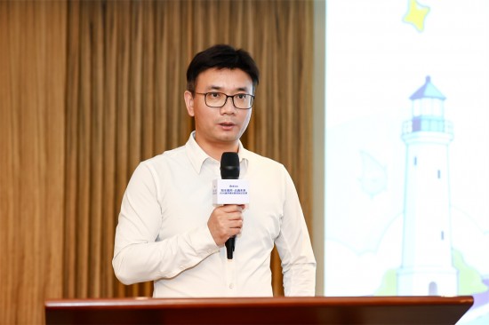云图片